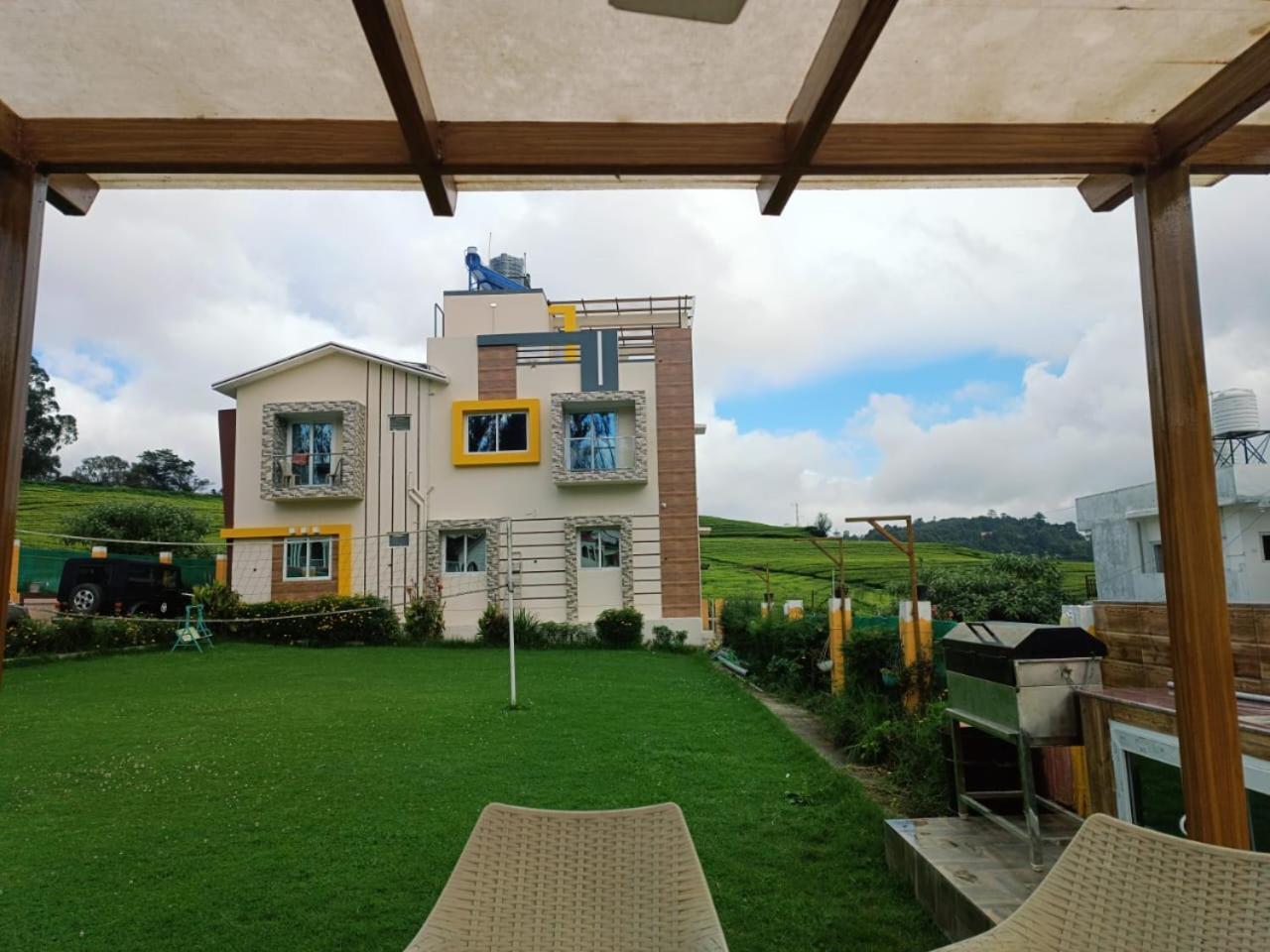 우티 Rose Garden Enclave For Families & Executives B&B 외부 사진